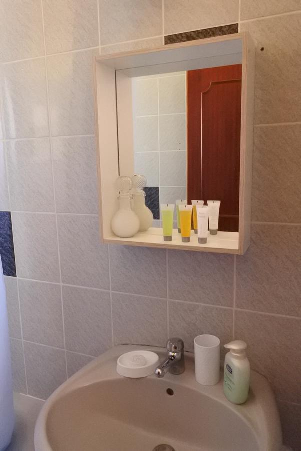 Kissonerga Beach Apartment Paphos Eksteriør bilde